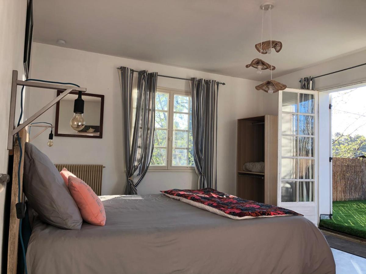 Chambres D'Elisa Saint-Morillon Ngoại thất bức ảnh